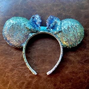 Minnie Mouse Sequin Ears